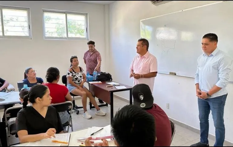 IDEFT y Gobierno de Puerto Vallarta fomentan la superación para el empleo remunerado
